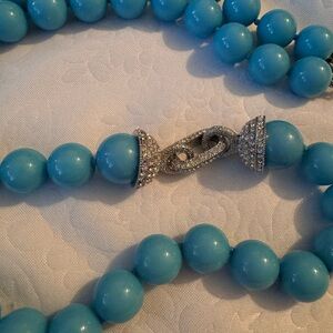Elegant Blue Beaded Necklace with Silver Accents